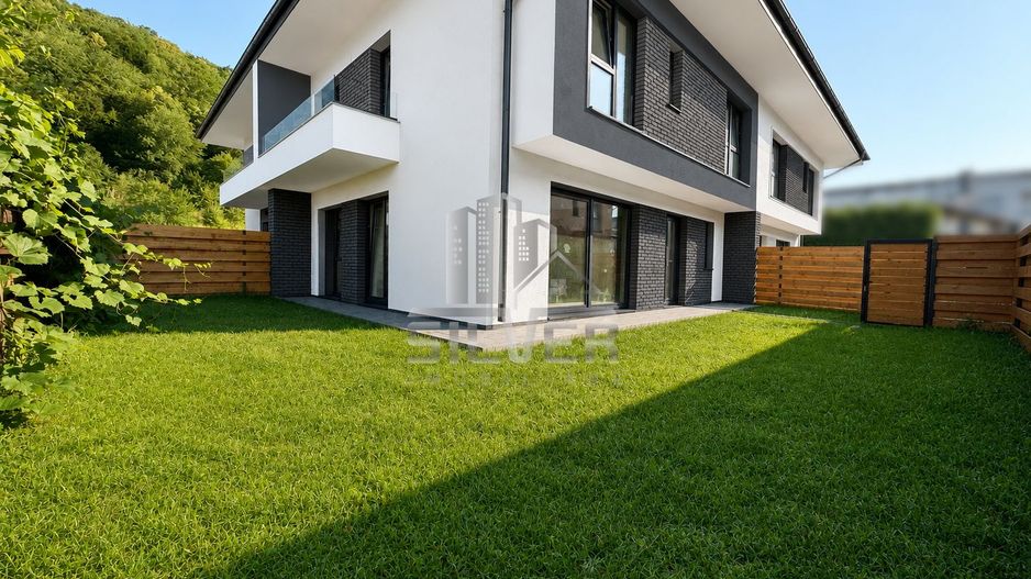 Case tip cvadruplex la 5 minute de Baza Sportiva Floresti/TVA INCLUS. - Poză 1