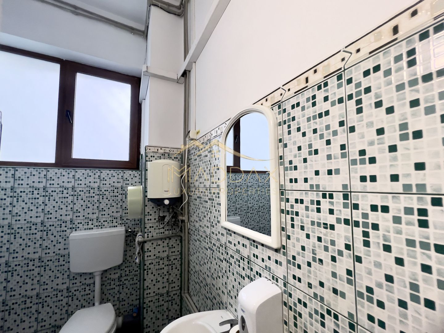 Spatiu Comercial Stradal**240mp**2 locuri parcare//Bdul Ion MIhalache - Poză 19