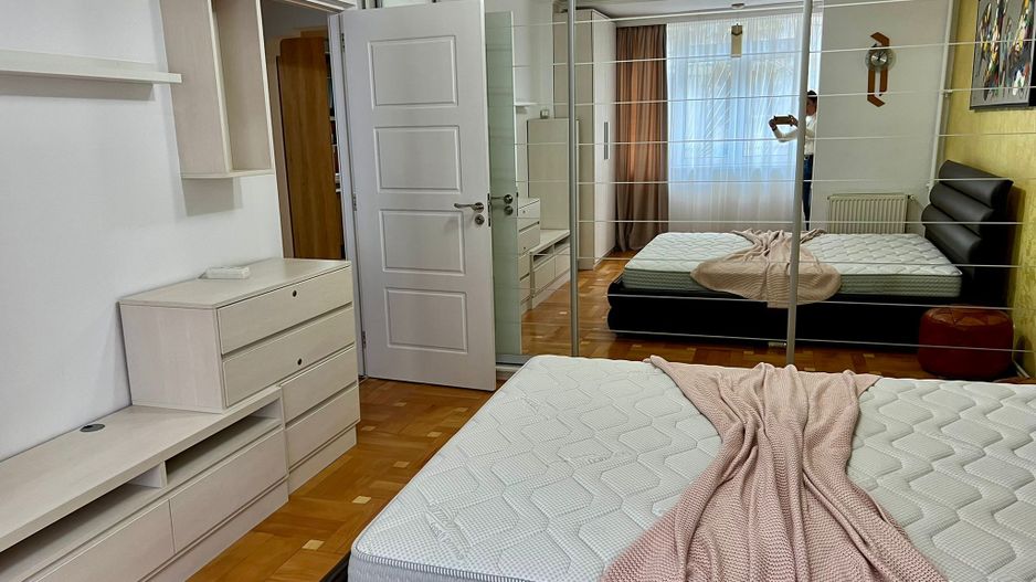 Apartament 3 camere Drumul Taberei Parc Moghioros - Poză 11