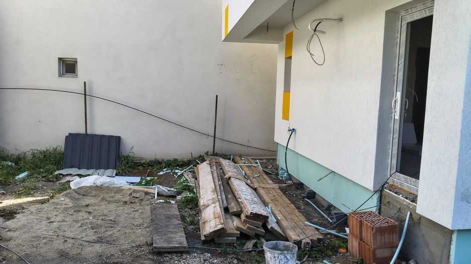 vila ind.5cam,3bai/centruPopesti Leordeni-str.Erou Pantazica Gabr - Poză 59