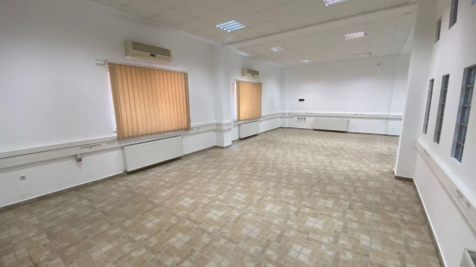 Cladire de birouri zona Olimpia Stadion  suprafață 1.100 mp - Poză 10