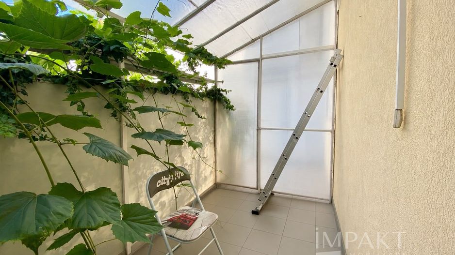 Apartament 3 camere in bloc tip vila si cu loc de parcare inclus - Poză 9