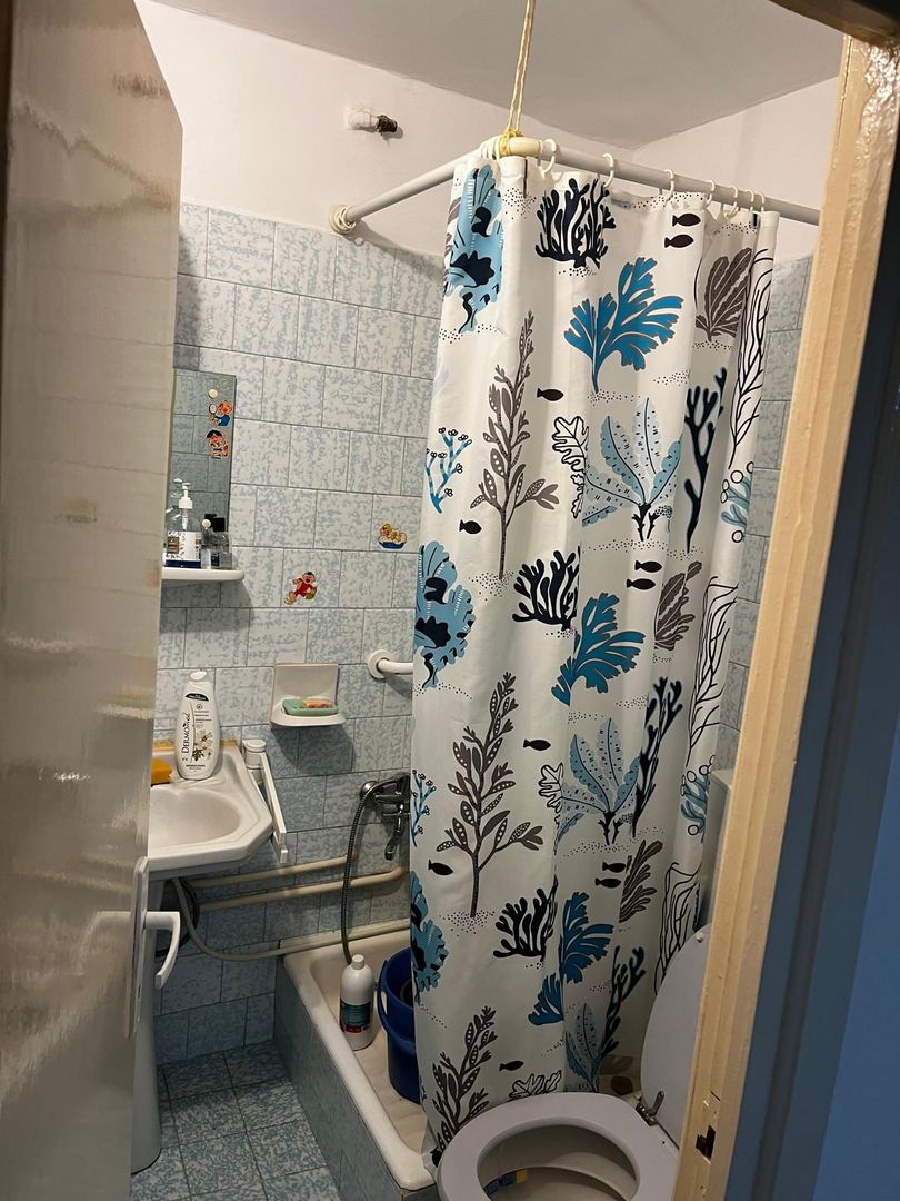 Apartament cu 4 camere, 80 mp utili la etajul 1 chiar in Calea Lipovei - Poză 13