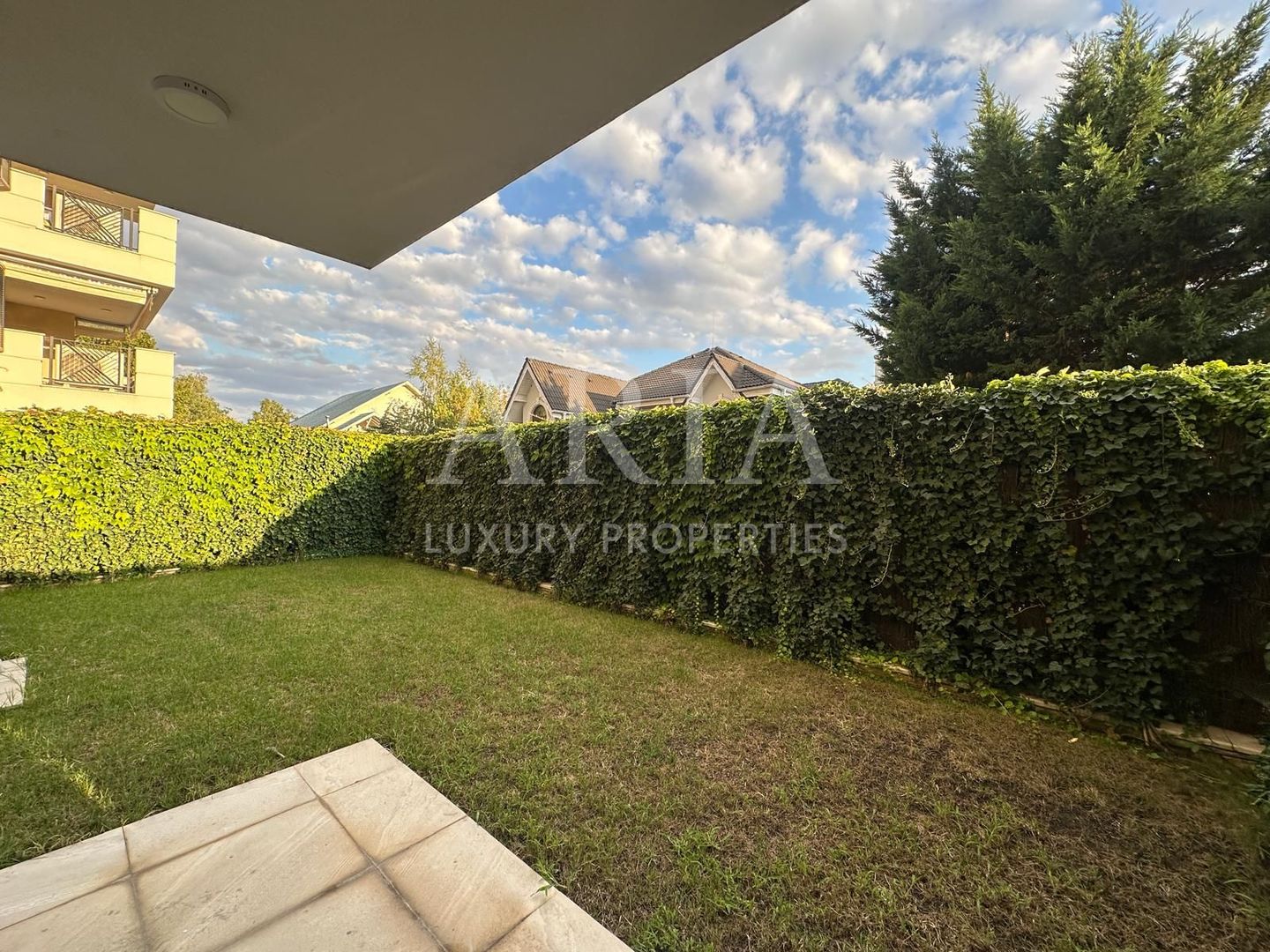 TRIANA 3 CAMERE | CURTE | PISCINA | GYM - Poză 2