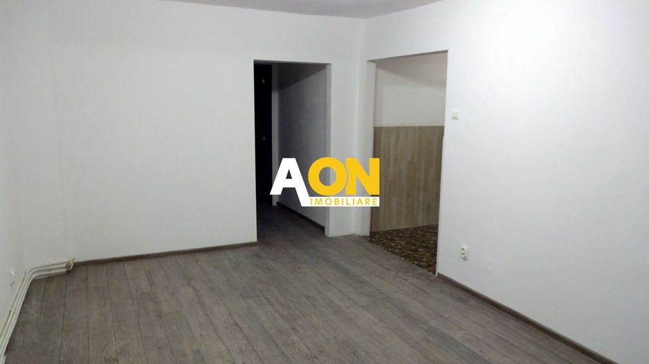 Apartament 4 Camere, Decomandat, 90 mp, Et.6, Zona Cetate - Poză 8