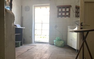 Vanzare casă bine poziționată – Târgoviște, strada Berzei - Poză 5