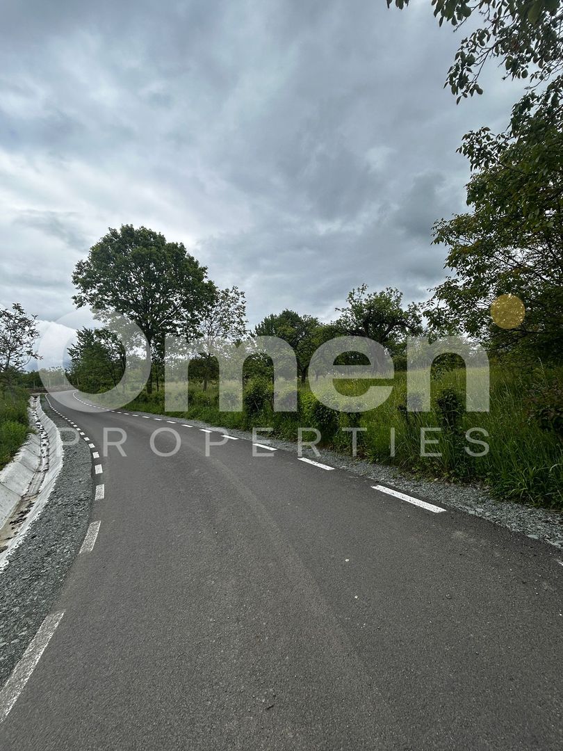 Teren intravilan în Vălenii Șomcutei, în suprafață de 1.700 mp - Poză 5