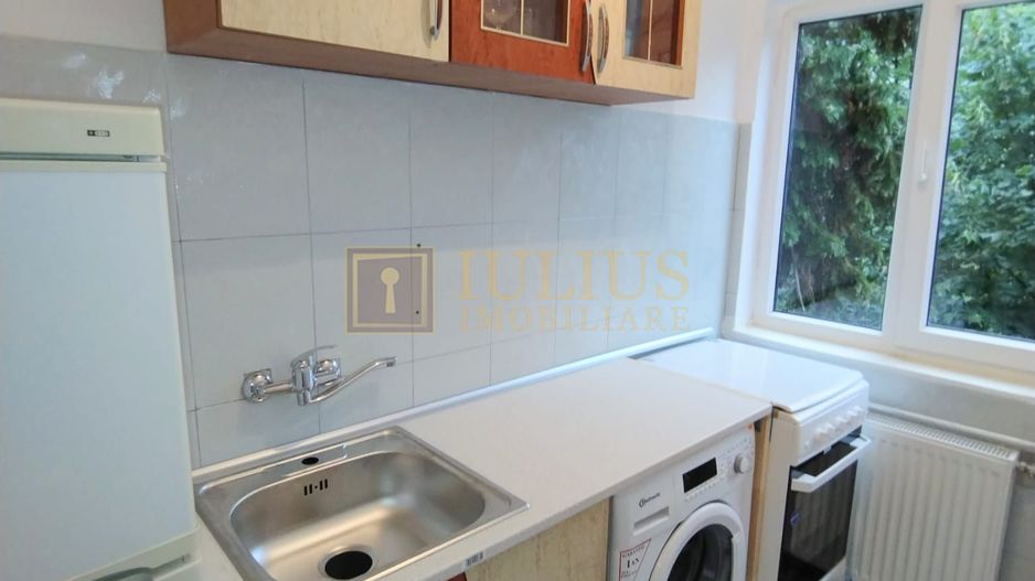 3 camere-Dacia - Poză 8