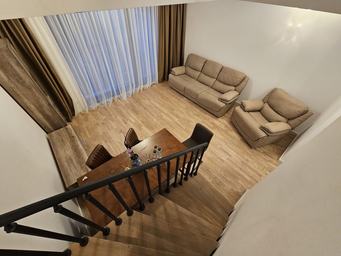 Casa | 5 camere | Pipera | 2 locuri pacare | Zenville - Poză 3