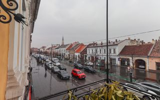 Apartament deosebit cu 4 camere in centrul orasului Cluj Napoca - Poză 20