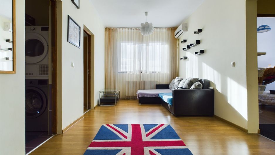 Apartament de 4 camere spațios, modern! - Poză 1