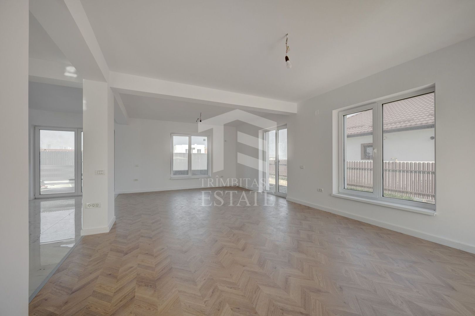 Vila Individuala superba  Finalizata  Fundeni Dobroesti Lot 304 mp - Poză 2