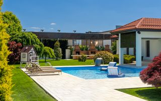 Vila Exclusivistă Domnești - Poză 3