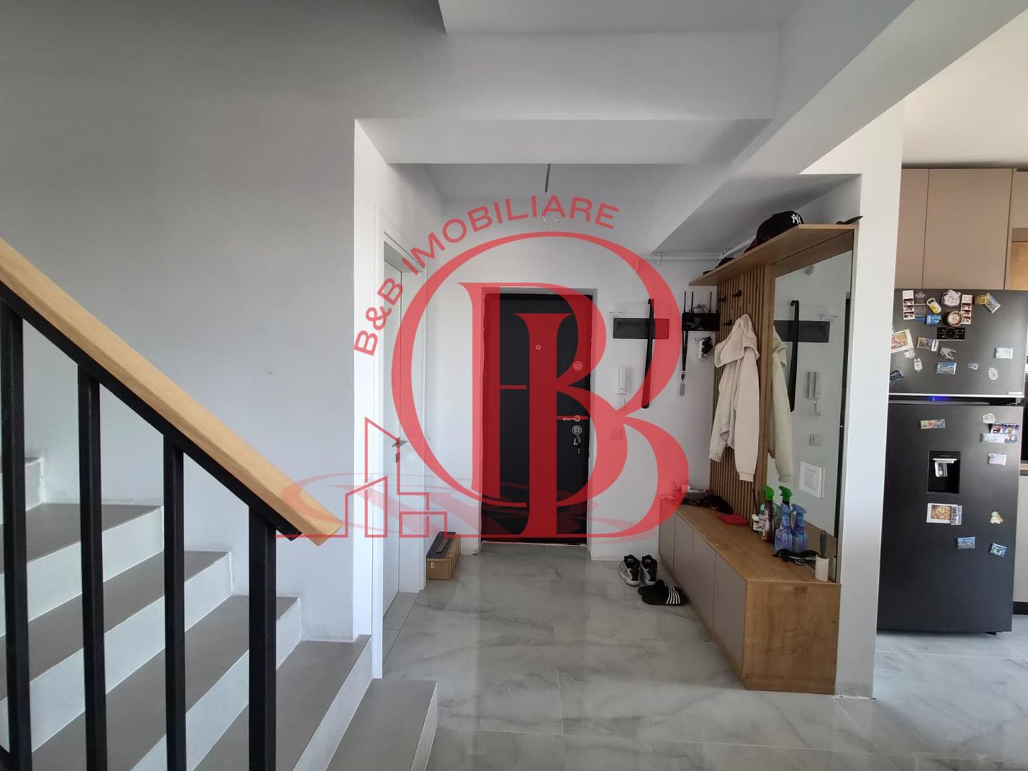 Apartament 3 camere Duplex 12 min Metrou Teclu Parcare Inclusa - Poză 5