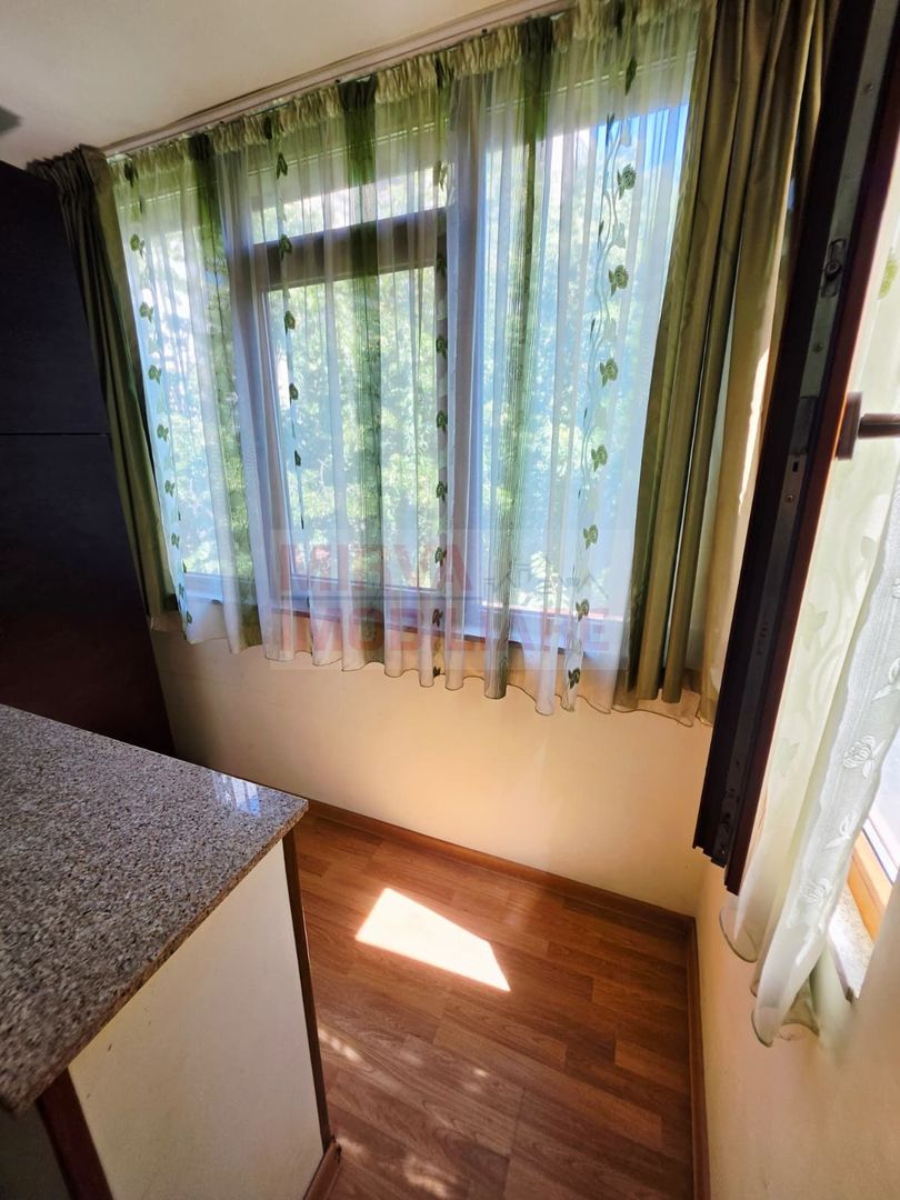 Apartament 3 camere decomandat | zona Baraolt | Mobilat si utilat - Poză 2