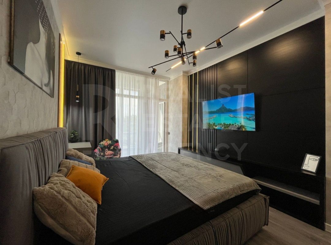 Chirie,  apartament 1 cameră + living, str. Avram Iancu, Centru - Poză 3