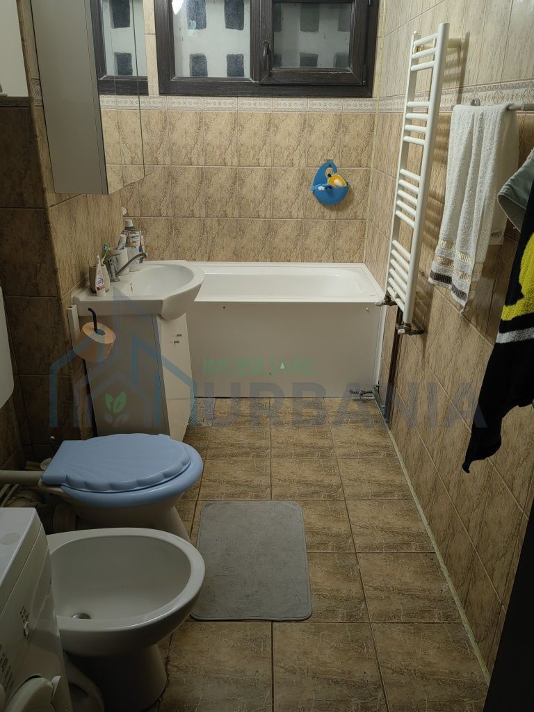 Apartament 3 camere, 80 mp, cu curte privată - Zona Podul de Piatră, Iași - Poză 7