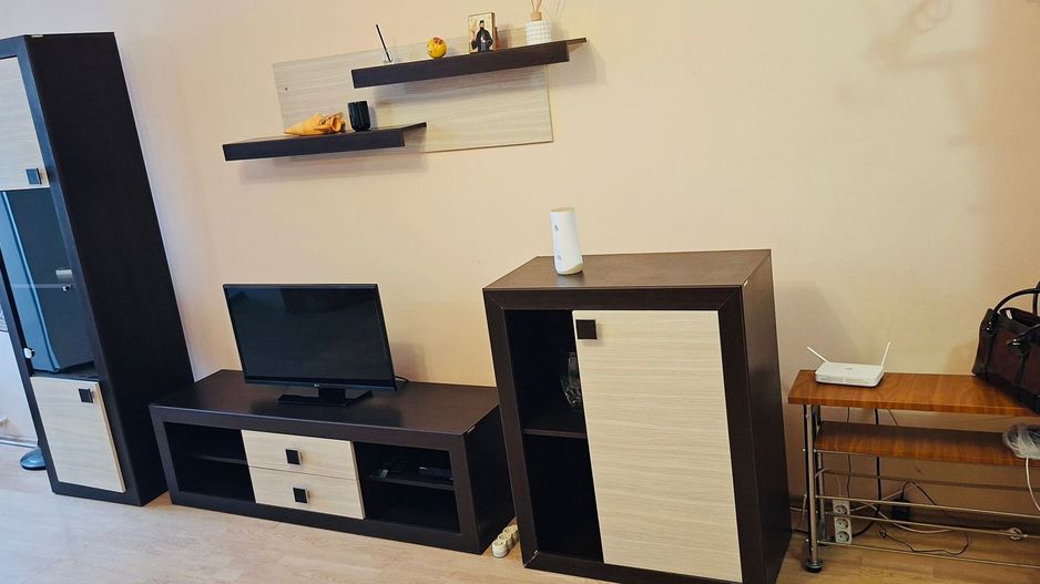 Garsoniera mobilata, bloc 1981, Bld. Chisinau- Basarabia - Poză 5