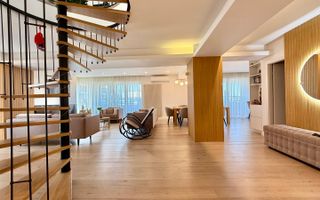 PENTHOUSE DE LUX CU VEDERE PANORAMICĂ | Parcare | CARTIER BUNĂ ZIUA - Poză 1