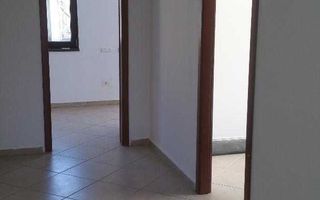Proprietar inchiriez Vila P+2,din 2012,suprafata 345 mp, DAMAROAIA,S1 - Poză 4