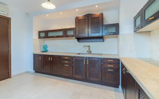 Vanzare - vila spatioasa cu gradina - Condominiu - Iancu Nicolae - Poză 7