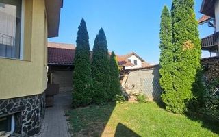 Casa 8 camere | 308mpu | 2 Apartamente | Selimbar - Poză 11