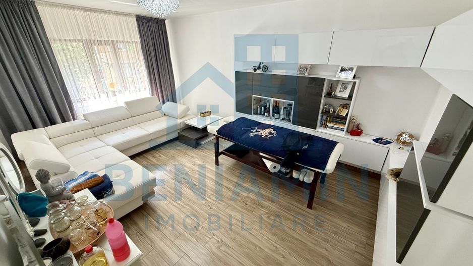2 decomandate - etaj 1 - 52mp - 1980 - renovat - Craiovita sc 33 - Poză 1