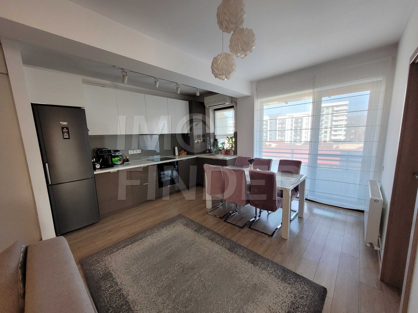 Apartament imobil nou,  3 camere finisat mobilat cu Parcare Marasti - Poză 1