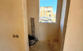 Casă pretabilă pentru 2 familii cu teren 434 mp. - Poză 10