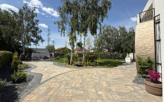 Casa individuală impresionant cu 4 camere si 5 bai | Mosnita Noua - Poză 8