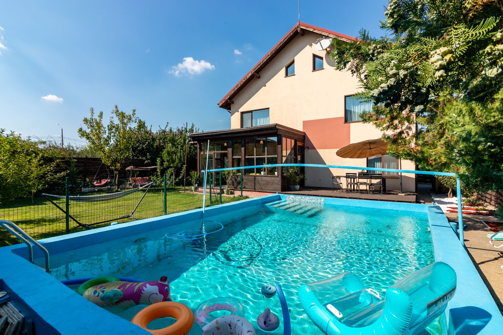 Casă primitoare  | Tunari | Grădină spațioasă plus piscină - Poză 17