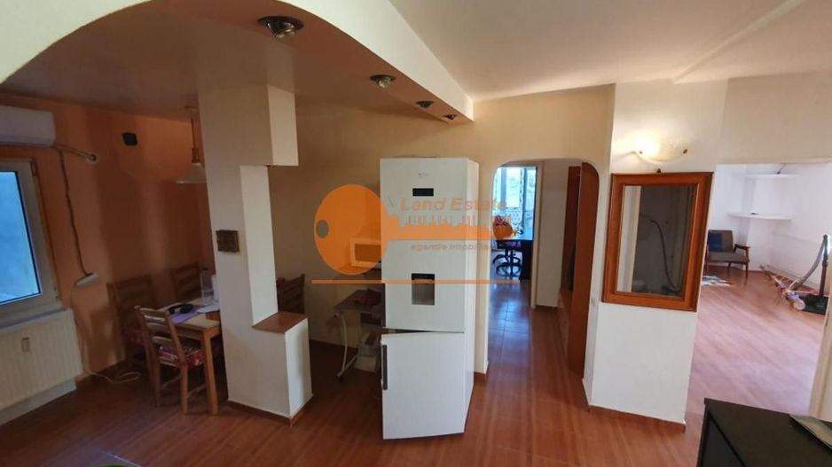 4 camere – Vedere panoramică E-S-V - Pantelimon / Vergului - Poză 6