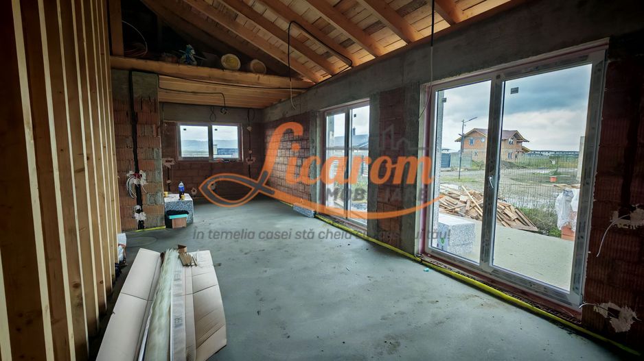 Casa la cheie in CRISTIAN pe Parter, zona de vile,250.000 euro - Poză 9