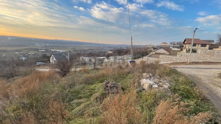 Teren 6 ari, loc. Bic - Poză 2