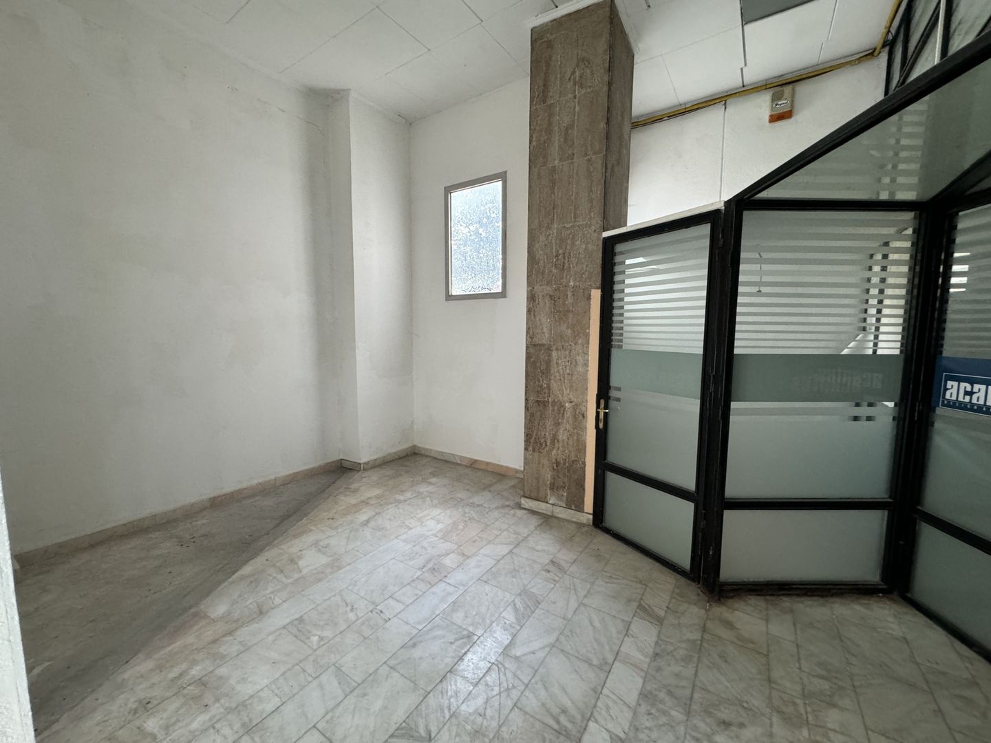 Spațiu comercial 493 mp utili | Locație centrală | Vizibilitate excelentă | - Poză 13