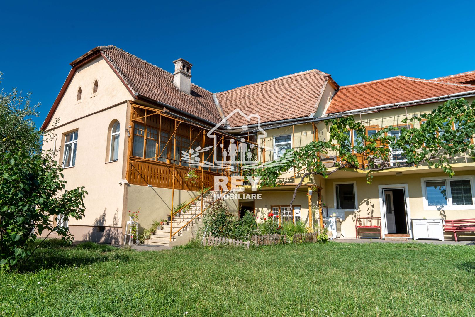 Se vinde casă single| 950 mp teren| Sibiu| Terezian|5min de Piața Mare - Poză 1