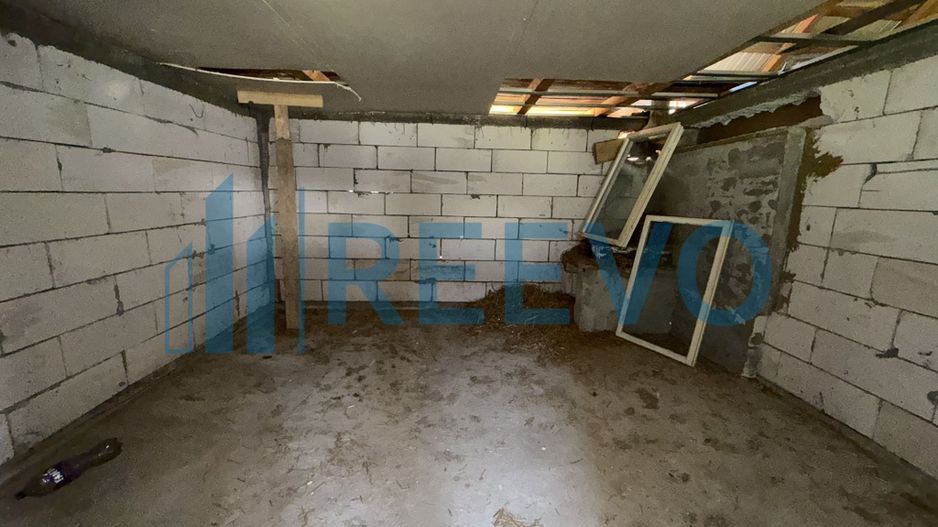 Casă Sat. Drăgești, Comuna Dămienști - Poză 11