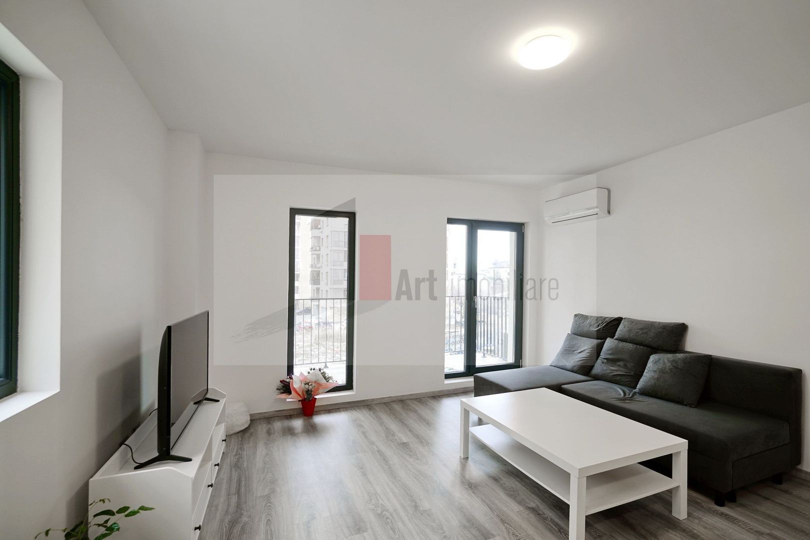 3 camere bloc nou Intrarea Monolitului - Poză 2