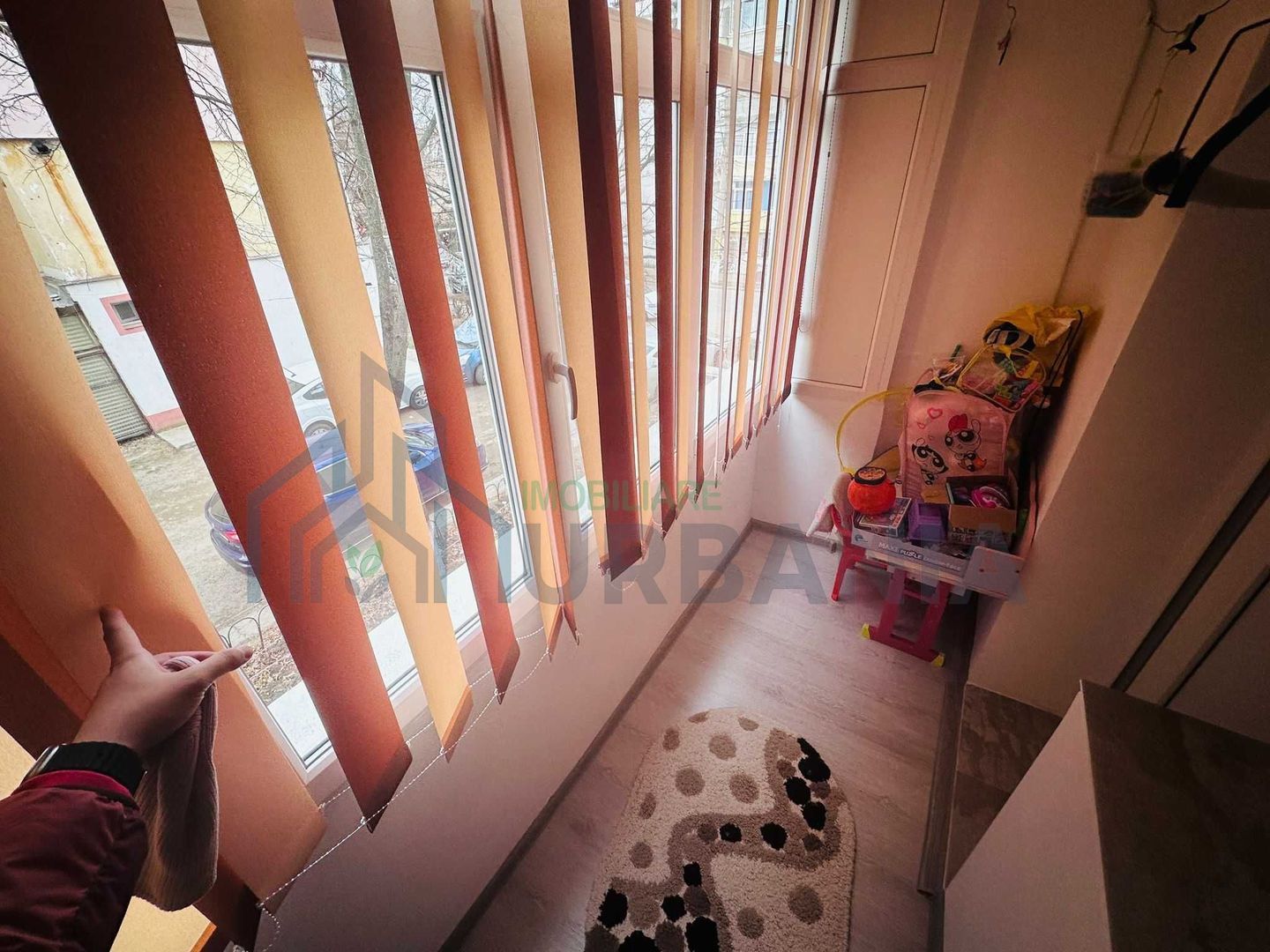 Apartament de vânzare, Hârlău, etaj 1, mobilat - Poză 2