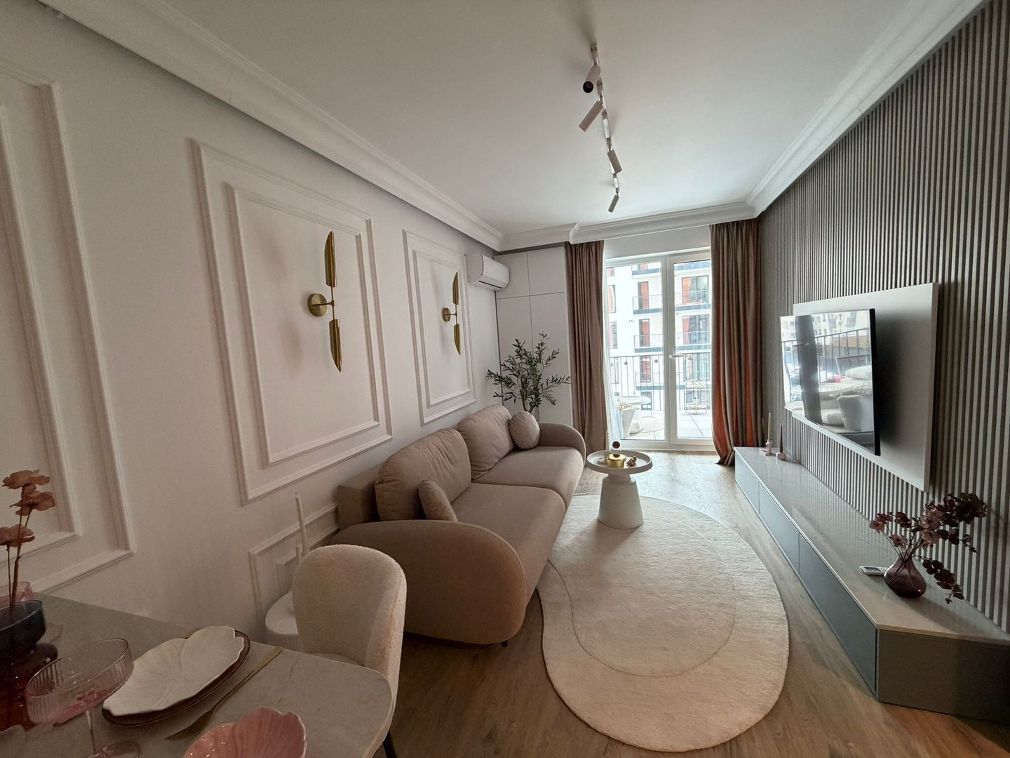 AP. 2 CAMERE ESTORIA, PRIMA INCHIRIERE, PET-FRIENDLY, PARCARE, METROU - Poză 3