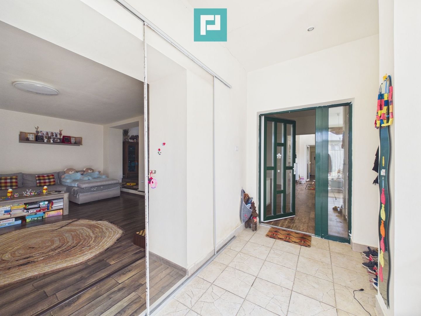 Casă individuală P + E | Spațioasă | Săcălaz | - Poză 16