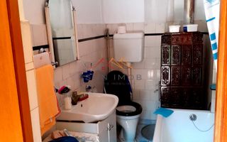 Casa 3 camere, teren 3625 mp, toate utilitatile, Sacele, Brasov - Poză 11