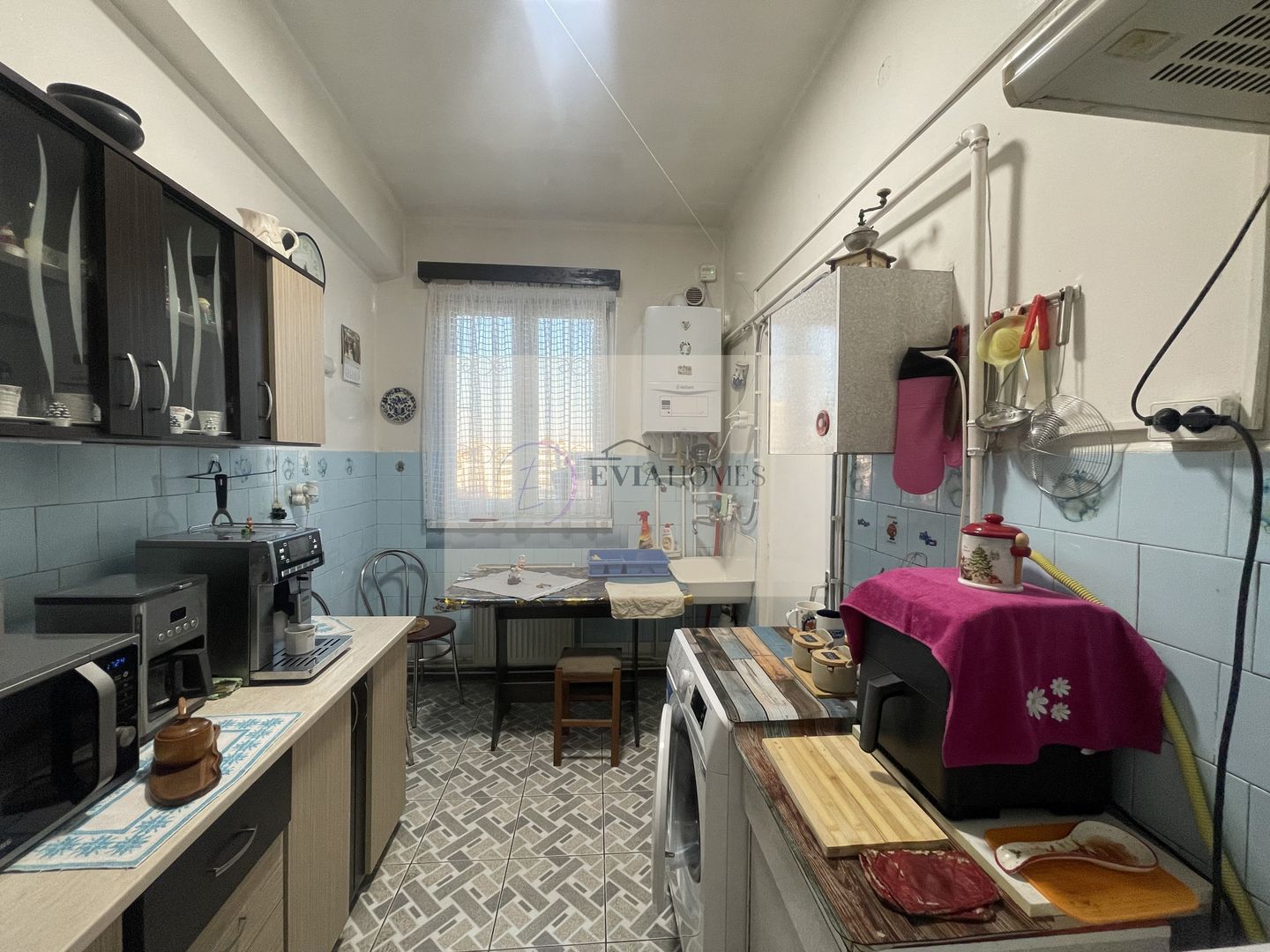 3 camere/ zona Facultatii de Litere / Parcare in curte - Poză 7