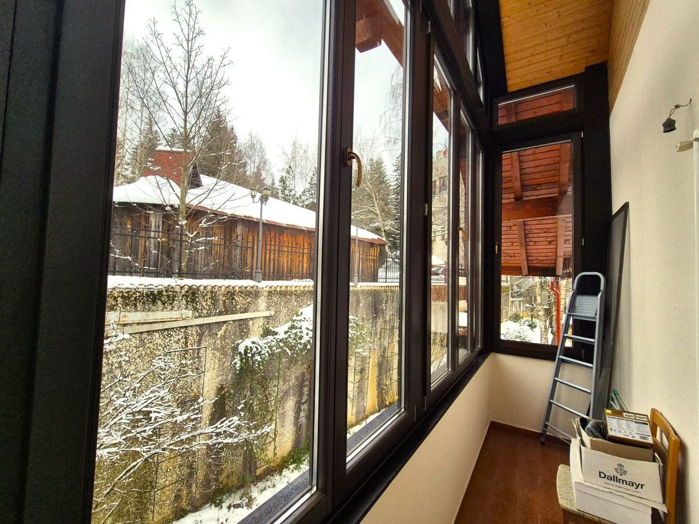 Comision 0 - Apartament în vilă, spațios, priveliște spre cabana Postăvaru - Poză 15