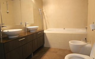 Spațiu de birouri de 150mp de închiriat în zona P-ta Unirii - Poză 15