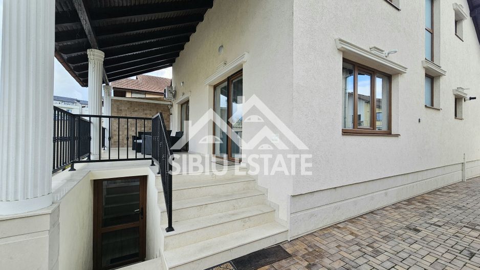 Casa 4 camere Sibiu dotari bune, pivnita, terasa - Poză 2