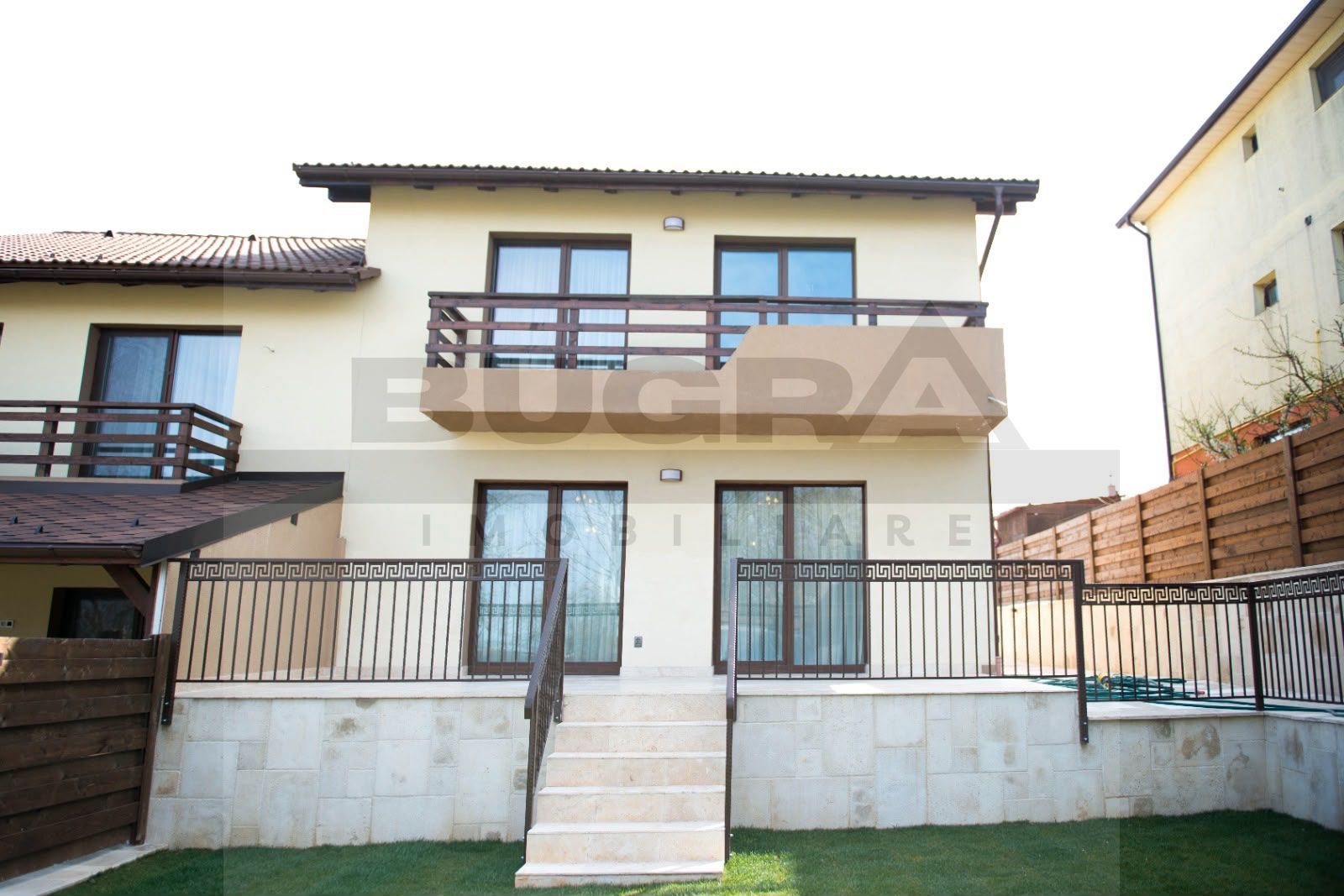 Duplex modern, 4 camere, 165mp utili, piscina, Gruia - Poză 1