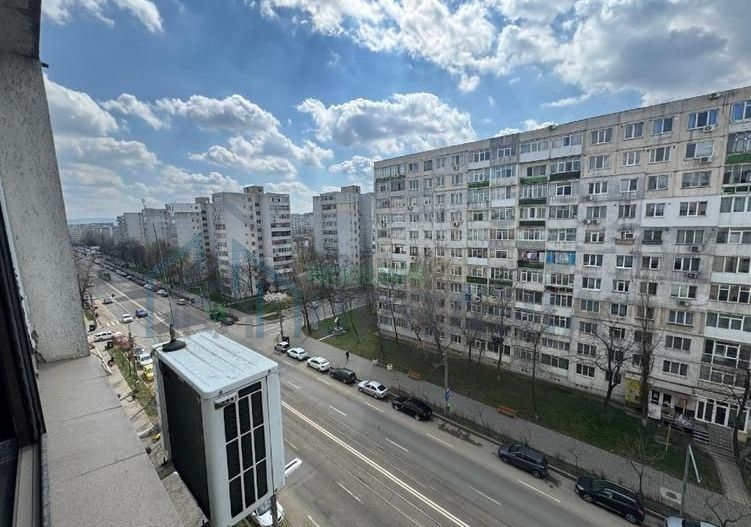 Apartament 3 camere, cartier Alexandru cel Bun, vedere bulevard, mobilat - Poză 2