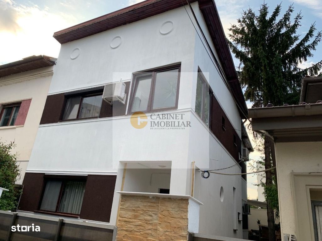Vilă Elegantă în Domenii – Oportunitate Unică de Vânzare - Poză 2