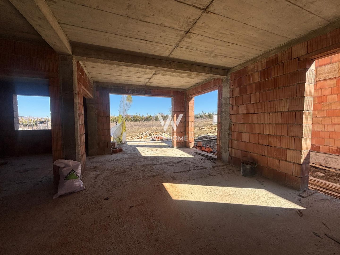 Casa MODERNA cu Garaj si teren 550mp - Poză 4